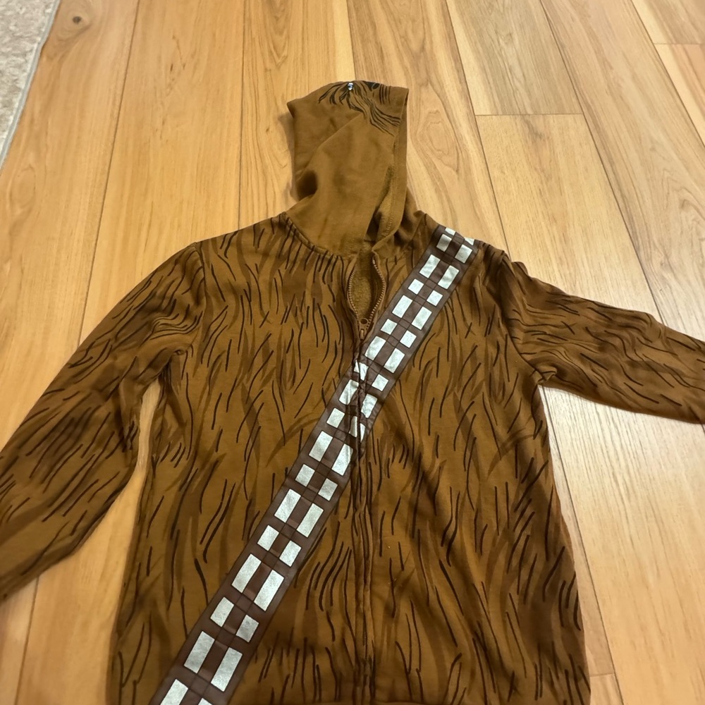 Star Wars Chewy hoodie size 14/16